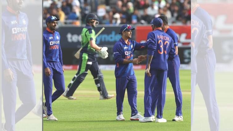 IND vs IRE1st T20I and Updates: Ireland put 108/4 on the board vs India IND vs IRE: বৃষ্টিবিঘ্নিত ম্যাচে ১২ ওভারে আয়ারল্যান্ডের স্কোর ১০৮/৪, ভারতের জিততে চাই ১০৯