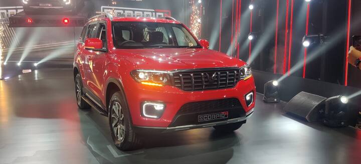 In terms of engine options, the Scorpio N gets a 2.0 litre turbo petrol with 200ps and 380Nm of torque being more powerful than rivals while the gearbox options with this engine includes either a 6-speed manual or a 6-speed torque converter automatic.(Source: ABP)