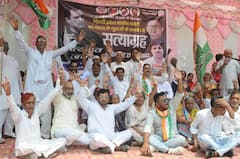 Agnipath Protest: अग्निपथ योजना के विरोध में कांग्रेस का 'सत्याग्रह', दिल्ली के सभी 70 विधानसभा क्षेत्रों में किया प्रदर्शन