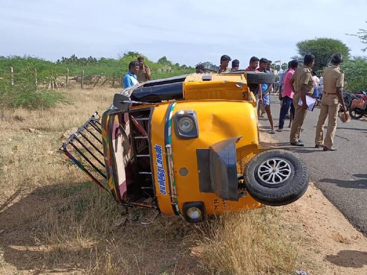 The incident in which a student was death when an auto carrying students overturned has caused tragedy. Thoothukudi: மாணவர்களை ஏற்றிச்சென்ற ஆட்டோ கவிழ்ந்து விபத்து -  நான்கரை வயது சிறுவன் உயிரிழப்பு!