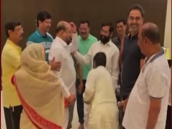 મહારાષ્ટ્રનો મહાસંગ્રામ પહોંચ્યો SCમાં, એકનાથ શિંદે જૂથે શું કરી માંગ?