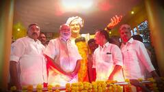 Director Raghavendra rao unveiled NTR Statue : బాపట్ల జిల్లా నడిగడ్డపాలెంలో రాఘవేంద్రరావు| ABP Desam