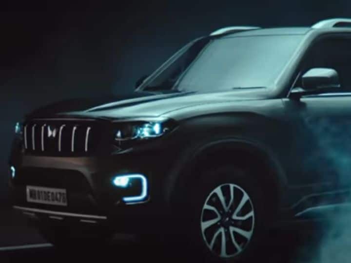 कंपनीने नवीन Mahindra Scorpio-N ची बुकिंग सुरू केली आहे. याची बुकिंग ऑनलाइन आणि महिंद्र डीलरशिपवर 30 जुलै सकाळी 11 पासून सुरू होईल.
