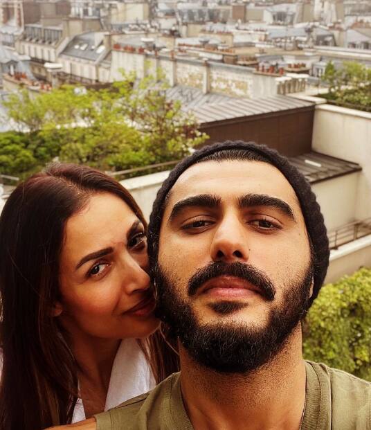 अर्जुन कपूर आणि मलायका अरोरा हे सध्या पॅरिस ट्रीप एन्जॉय करत आहेत.  (arjun kapoor/instagram)