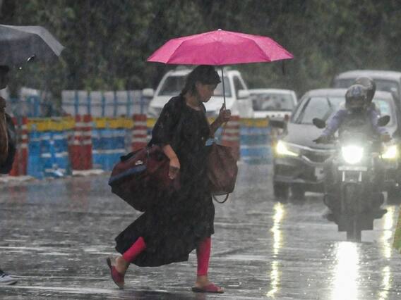 Kolkata Rain: कोलकाता में इस साल जून का महीना रहा सूखा, 59 फीसदी कम हुई बारिश Kolkata Rain: कोलकाता में इस साल जून का महीना रहा सूखा, 59 फीसदी कम हुई बारिश