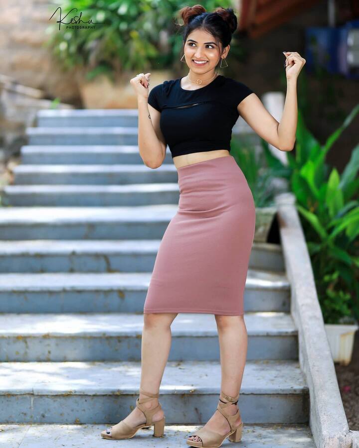 'కార్తీకదీపం' శోభాదేవి (భవానీ చౌదరి)(Image Credit: Bhavani Chowdary/ Instagram)