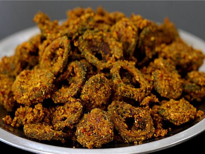 kakarakaya palli karam Recipe in Telugu, Diabetes food kakarakaya Recipe: కాకరకాయ పల్లికారం వేపుడు, ఏ మాత్రం చేదు తగలని రెసిపీ, మధుమేహులకు ప్రత్యేకం