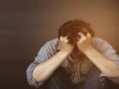 Noida News: डिप्रेशन की समस्या से निपटने के लिए नोएडा में बनाया गया खास प्लान, 10 लाख से ज्यादा कर्मचारियों की होगी काउंसलिंग