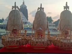 Photo Gallery : ओडिशाच्या कलाकाराने तब्बल 4830 माचिसच्या काड्यांनी बनवली जगन्नाथपुरीची लघुचित्रे! एकदा पाहाच