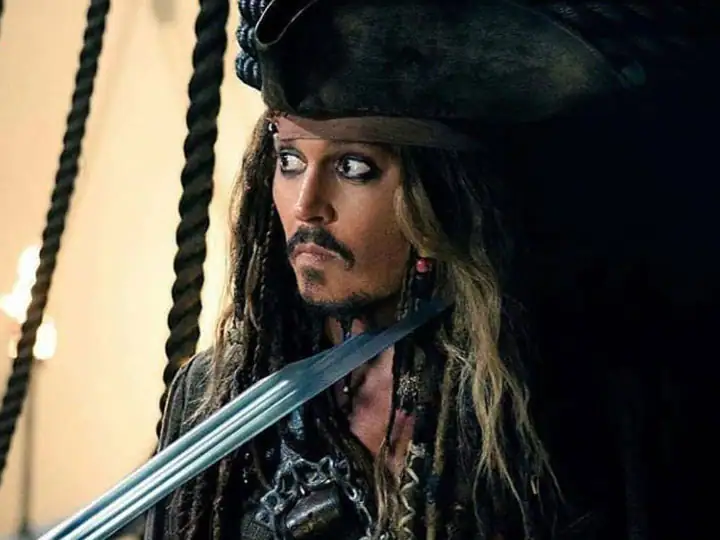 Johnny Depp of 'Pirates of the Caribbean' reacts to Disney's 301 million offer Disney ਨਾਲ 301 ਮਿਲੀਅਨ ਡਾਲਰ ਆਫਰ 'ਤੇ ‘Pirates of the Caribbean’ ਦੇ ਜੌਨੀ ਡੈਪ ਨੇ ਦਿੱਤਾ ਰਿਐਕਸ਼ਨ