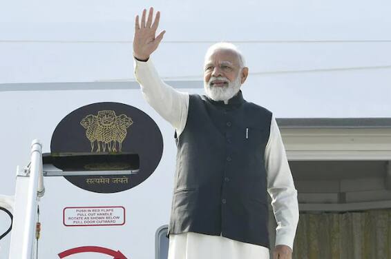 pm narendra modi visit uae after prophet mohammad contro pm will meet new president today after germany g7 summit PM Modi : पंतप्रधान मोदी जर्मनीहून यूएईसाठी रवाना, प्रेषित मोहम्मद यांच्यावरील वादानंतरचा दौरा महत्त्वाचा; नव्या राष्ट्रपतींची घेणार भेट