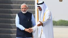 PM Modi UAE Visit: জার্মানি থেকে আবু ধাবি, মোদিকে আলিঙ্গন আরব আমিরশাহির প্রেসিডেন্টের