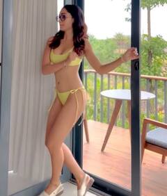 આશ્રમ એક્ટ્રેસ ત્રિધા ચૌધરીનો હોટ અંદાજ,  તસવીરોએ સોશિયલ મીડિયામાં લગાવી આગ