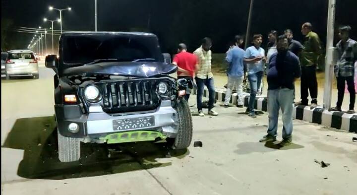 Accident between Thar jeep and bike near Karnavati club, two people dead Accident: અમદાવાદની કર્ણાવતી ક્લબ નજીક થાર કારે ટક્કર મારતા બે યુવકોના મોત