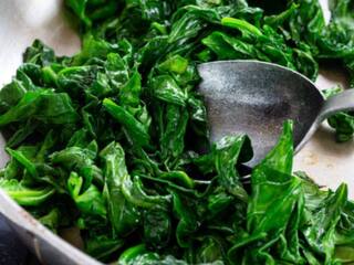 Healthy Eating: ये 4 सब्जियां पकाने के बाद हो जाती हैं और ज्यादा न्यूट्रिशस, जानें खाने का सही तरीका