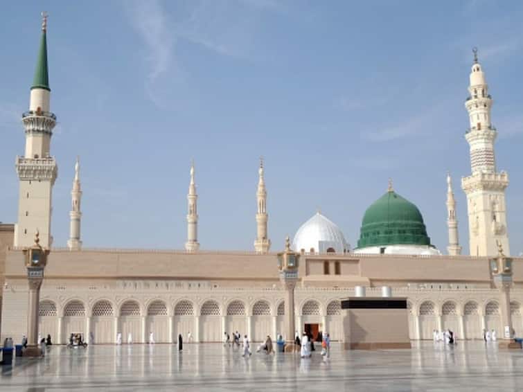 In Saudi Arabia For Haj, Bangladesh Man Arrested For ‘Begging’. Reports Say He Is An Ex-Robber In Saudi Arabia For Haj, Bangladesh Man Arrested For ‘Begging’ in Madina. Reports Say He Is An Ex-Robber In Saudi Arabia For Haj, Bangladesh Man Arrested For ‘Begging’. Reports Say He Is An Ex-Robber