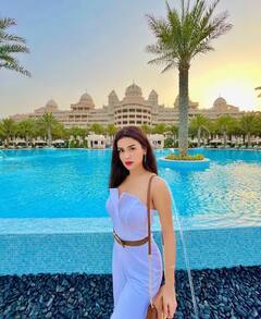 ਆਫ ਸ਼ੋਲਡਰ ਵ੍ਹਾਈਟ ਪਹਿਰਾਵੇ ਵਿੱਚ ਅਵਨੀਤ ਕੌਰ ਨੇ ਢਾਇਆ ਕਹਿਰ, ਦੇਖੋ Beautiful PICS