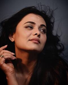 Prarthana Behere : प्रार्थनाचा ग्लॅमरस लूक; शेअर केले खास फोटो