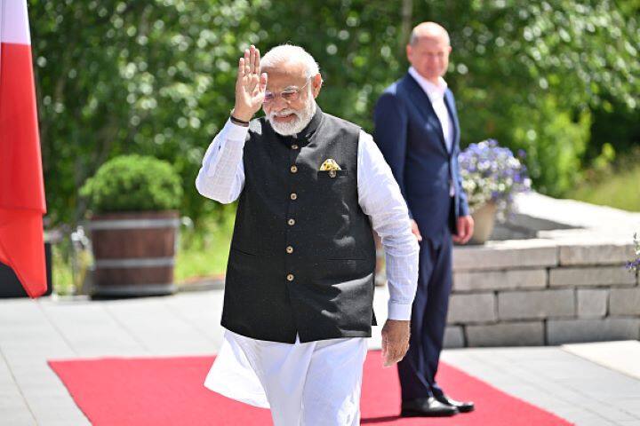 PM Modi Made India's Stand Clear On Ukraine, Dialogue & Diplomacy Solution: Kwatra PM Modi Made India's Stand Clear On Ukraine During G7 Summit, Dialogue & Diplomacy Solution: Kwatra