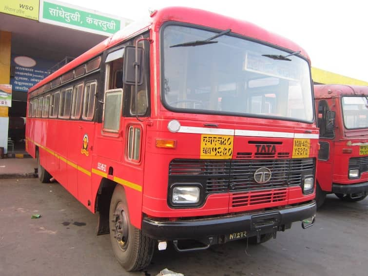 Maharashtra News Nashik News 260 extra buses from Nashik division for Ashadhiwari Nashik News : चला चला पंढरीला! नाशिक विभागातून आषाढी वारीसाठी 'नाशिक-पंढरपूर' बससेवा 