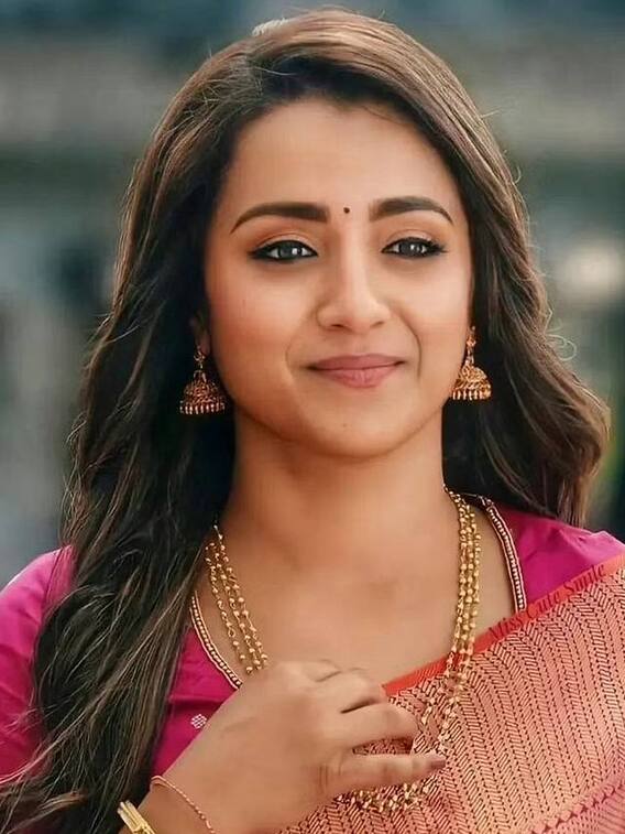 “South Queen” நடிகை த்ரிஷா குறித்த சில தகவல்கள் இதோ...!