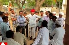 બનાસકાંઠાઃ છેલ્લા દસ વર્ષથી કથળતા શિક્ષણ અંગે આ ગામમાં ગ્રામજનોએ કરી શાળામાં તાળાબંધી