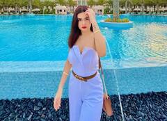 ਆਫ ਸ਼ੋਲਡਰ ਵ੍ਹਾਈਟ ਪਹਿਰਾਵੇ ਵਿੱਚ ਅਵਨੀਤ ਕੌਰ ਨੇ ਢਾਇਆ ਕਹਿਰ, ਦੇਖੋ Beautiful PICS