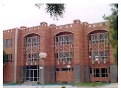 Jamia Hamdard Admission 2022: जामिया हमदर्द यूनिवर्सिटी में इन कोर्सेस के लिए शुरू हुई आवेदन प्रक्रिया, जानें – कैसे कर सकते हैं अप्लाई