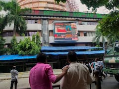 Stock Market: Sensex Snaps 4-Day Winning Run, Slips 150 Points, Nifty At 15,799 On Weak Global Cues