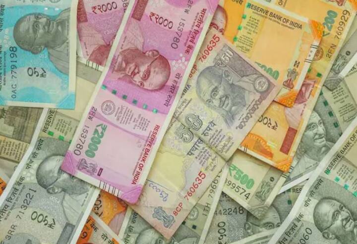 ਧਿਆਨ ਦਿਓ ਕਿ ਅਰਜ਼ੀ ਦੀ ਪ੍ਰਕਿਰਿਆ ਆਸਾਨੀ ਨਾਲ ਔਨਲਾਈਨ ਕੀਤੀ ਜਾ ਸਕਦੀ ਹੈ। ਇਸ ਤੋਂ ਬਾਅਦ ਤੁਸੀਂ ਆਪਣੀ ਅਰਜ਼ੀ ਦਾ ਸਟੇਟਸ ਵੀ ਚੈੱਕ ਕਰ ਸਕਦੇ ਹੋ। ਜੇਕਰ ਲੋਨ ਲੈਣ 'ਚ ਕੋਈ ਦਿੱਕਤ ਆਉਂਦੀ ਹੈ ਤਾਂ ਤੁਸੀਂ ਆਸਾਨੀ ਨਾਲ ਸ਼ਿਕਾਇਤ ਦਰਜ ਕਰਵਾ ਸਕਦੇ ਹੋ।