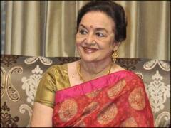 जब Asha Parekh ने बॉलीवुड छोड़ने के फैसले पर तोड़ी थी चुप्पी, किया था ये बड़ा खुलासा
