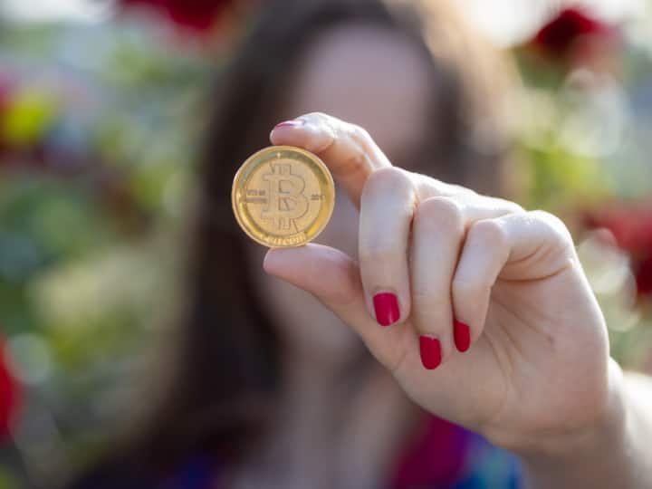 Over 400 Crypto Ads Violated Guidelines In India This Year, Most Complaints Against Influencers: ASCI Crypto ASCI Advertisement violate guidelines India january may 2022 NFT Over 400 Crypto Ads Violated Guidelines In India This Year, Most Complaints Against Influencers: ASCI