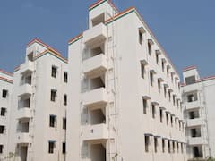 PM Awas Yojana: इस सरकारी योजना के लिए आवेदन करते वक्त रखें कुछ खास बातों का ख्याल! नहीं तो हो जाएंगे ठगी के शिकार