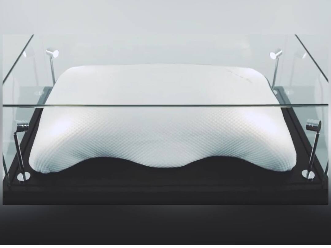 worlds most expensive pillow cost nearly 45 lakh rupees know about this