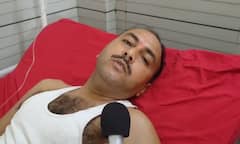 'મારી કાર આંતરી ચાર લોકોએ મને કહ્યું, તમે દારૂનો ધંધો કરો છો, ગાડીની ચાવી-મોબાઇલ ઝૂંટવી લીધા'