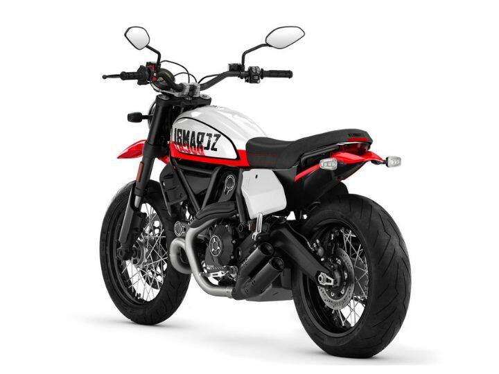 या बाईकमध्ये 50mm थ्रॉटल बॉडीसह इंधन-इंजेक्‍ट 803cc L-ट्विन इंजिनमधून पॉवर मिळते. जे 8,250rpm वर 71.8bhp आणि 5,750rpm वर 66.2Nm टॉर्क जनरेट करते. याचे इंजिन स्ट्रेट कट गियरसह 6-स्पीड गिअरबॉक्सशी जोडलेले आहे. Ducati Scrambler Urban Motard ला हायड्रॉलिकली नियंत्रित स्लिपर आणि सेल्फ-सर्वो वेट मल्टी-प्लेट क्लच मिळतात.