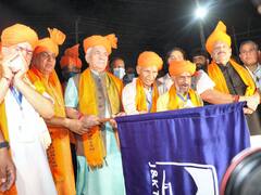 Amarnath Yatra 2022: Jammu-Kashmir Lt Governor Manoj Sinha Flags Off First Batch | In pics
