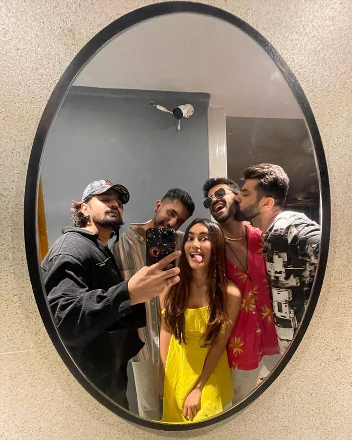 सुरभि ज्योति ने छोटे पर्दे पर ‘क़ुबूल है’ और ‘नागिन’ जैसे सीरियल्स में काम किया है. इसके अलावा वह कई म्यूजिक एल्बम्स में भी नजर आ चुकी हैं.