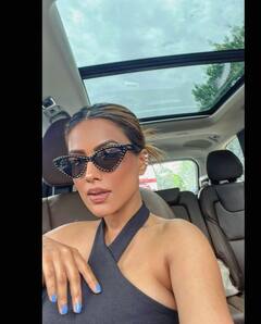 PHOTO : काळा टॉप आणि हाय हिल्स घालून निया शर्माने शेअर केले हॉट फोटो!