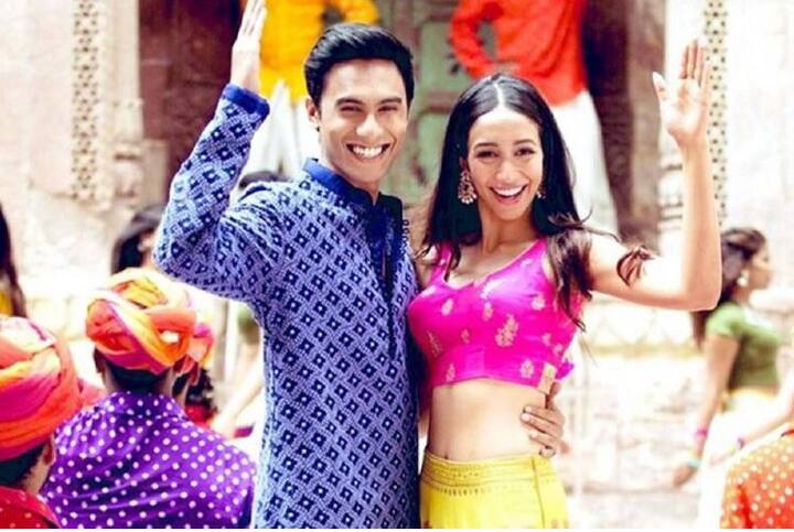 'બંદિશ બેન્ડિટ્સ' એ એક છોકરા અને છોકરીની વાર્તા છે, જેમાંથી છોકરાને શાસ્ત્રીય સંગીત અને છોકરીને પશ્ચિમી સંગીત ગમે છે. તમે આ સિરીઝને 'Amazon Prime Video' પર જોઈ શકો છો.