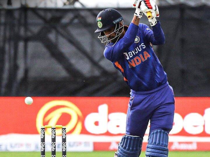 Ind vs Ire 2nd T20 Deepak Hooda become fourth Indian batsman to score T20 hundred for India Deepak Hooda Record: टी20 में शतक जड़ हुड्डा ने बनाया रिकॉर्ड, ऐसा करने वाले चौथे भारतीय