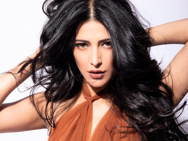Shruti Haasan Pens Down Her Battle With PCOS In A Post, Says ‘My Body Isn’t Perfect Right Now’ Shruti Haasan Pens Down Her Battle With PCOS In A Post, Says ‘My Body Isn’t Perfect Right Now’