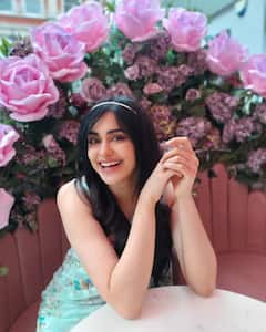 Adah Sharma Photos: अदा शर्मा की इन हॉट फोटो ने बढ़ाया इंटरनेट का तापमान, तस्वीरों में लग रही हैं बला की खूबसूरत