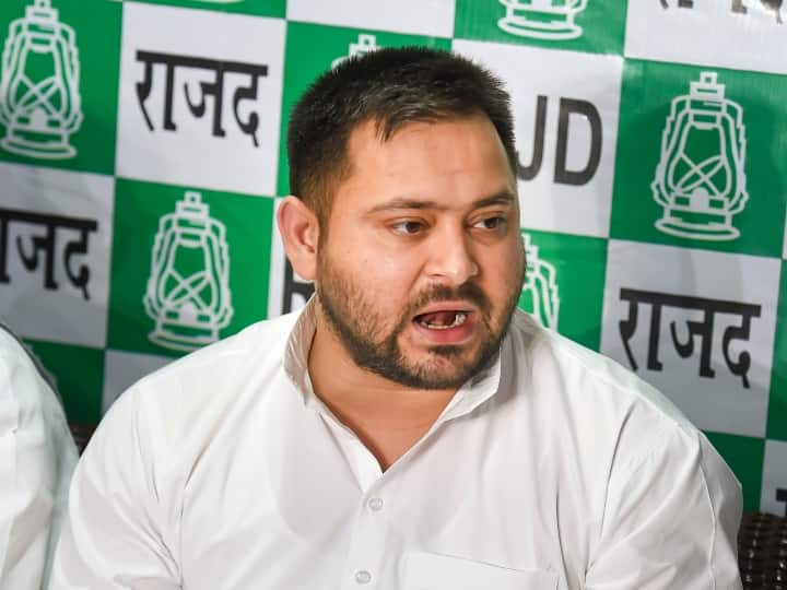 Bihar Politics: Tejashwi Yadav will visit Seemanchal, said this about the entry of four AIMIM MLAs in RJD ann Bihar Politics: सीमांचल का दौरा करेंगे तेजस्‍वी यादव, AIMIM के चार विधायकों की RJD में एंट्री पर बोले- अपनी मर्जी से आए हैं