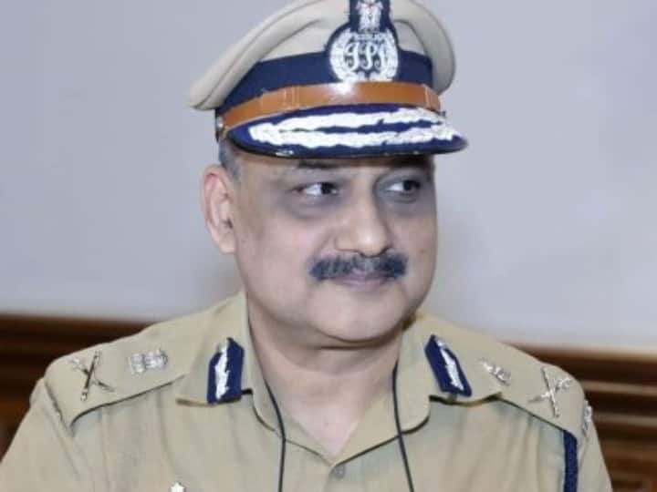 Vivek Phansalkar gets additional charge of Director General Of Police as Rajnish Seth retires Maharashtra News Vivek Phansalkar: राज्याच्या पोलीस महासंचालकपदाचा अतिरिक्त कार्यभार विवेक फणसाळकरांकडे; रजनीश सेठ यांच्या सेवानिवृत्तीमुळे निर्णय