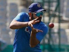 IND vs ENG 5th Test: कोविड-19 रिपोर्ट में अभी भी पॉजिटिव आ रहे हैं रोहित शर्मा, आज फिर होगा टेस्ट