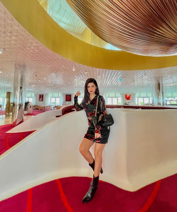 Avneet Kaur Pics: अवनीत कौरचे नाव इंडस्ट्रीतील नामांकित अभिनेत्रींच्या यादीत सामील झाले आहे. अवनीत इंटरनेट सेन्सेशन बनली आहे. त्यामुळेच त्याचे नवनवीन फोटो आणि व्हिडिओ इंटरनेटवर दररोज व्हायरल होत असतात.(photo:avneetkaur_13/ig)