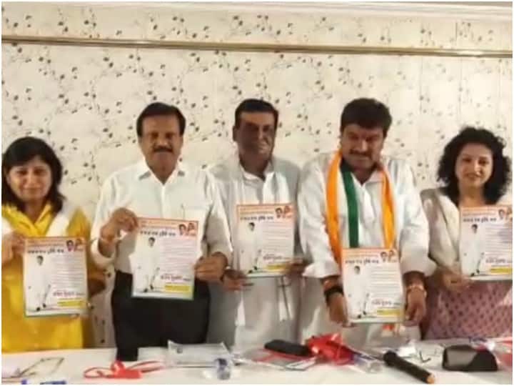 MP News Indore Congress Mayor candidate Sanjay Shukla Releases Election Manifesto ANN Indore News: कांग्रेस के मेयर प्रत्याशी ने लगाई घोषणाओं की झड़ी, खुद के खर्चे पर बनवाएंगे 5 फ्लाई ओवर, ये वादे भी किए