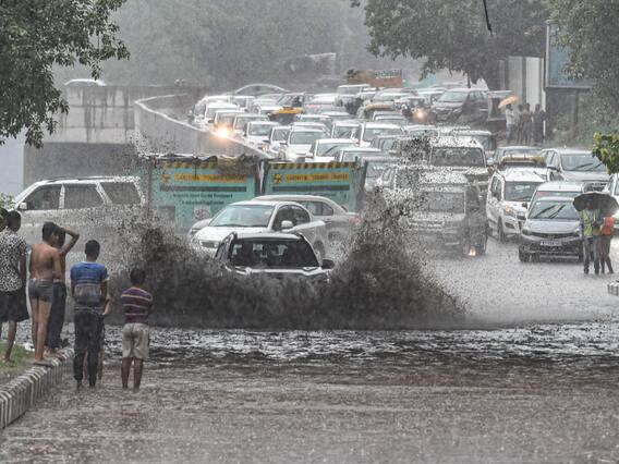 Monsoon Shower Lashes Delhi, Causes Water Logging And Traffic Snarls | IN PICS