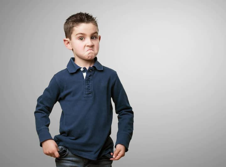 बच्चों के मन की बातों को समझने की कोशिश करें.  (Photo - Freepik)